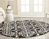 Safavieh Cambridge 133 Black/Ivory Area Rug Room Scene