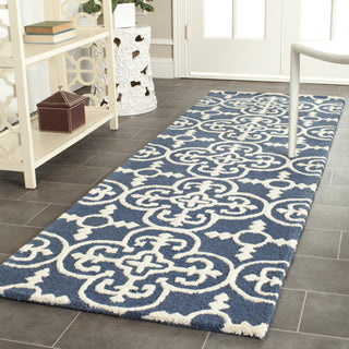 Safavieh Cambridge 133 Navy/Ivory Area Rug Room Scene