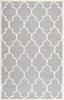 Safavieh Cambridge 134 Silver/Ivory Area Rug Main
