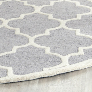 Safavieh Cambridge 134 Silver/Ivory Area Rug Detail