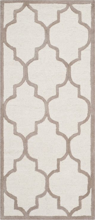 Safavieh Cambridge 134 Ivory/Beige Area Rug 