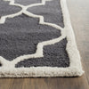 Safavieh Cambridge 134 Dark Grey/Ivory Area Rug Detail