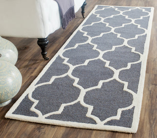 Safavieh Cambridge 134 Dark Grey/Ivory Area Rug Room Scene