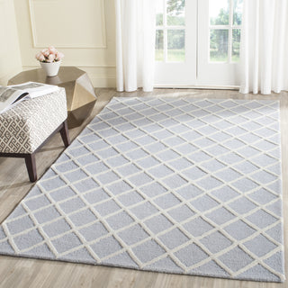 Safavieh Cambridge 135 Light Blue/Ivory Area Rug Room Scene Feature