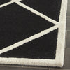 Safavieh Cambridge 136 Black/Ivory Area Rug Detail