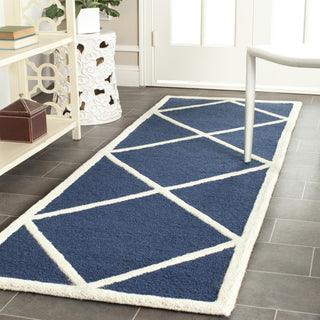 Safavieh Cambridge 136 Navy/Ivory Area Rug Room Scene Feature