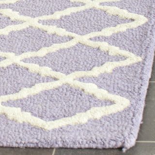 Safavieh Cambridge 137 Lavander/Ivory Area Rug Detail