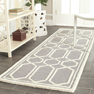 Safavieh Cambridge 138 Silver/Ivory Area Rug Room Scene