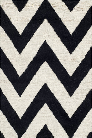 Safavieh Cambridge 139 Black/Ivory Area Rug 