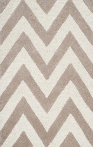 Safavieh Cambridge 139 Beige/Ivory Area Rug main image