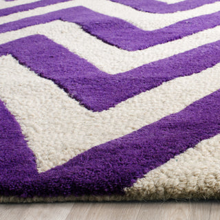 Safavieh Cambridge 139 Purple/Ivory Area Rug Detail