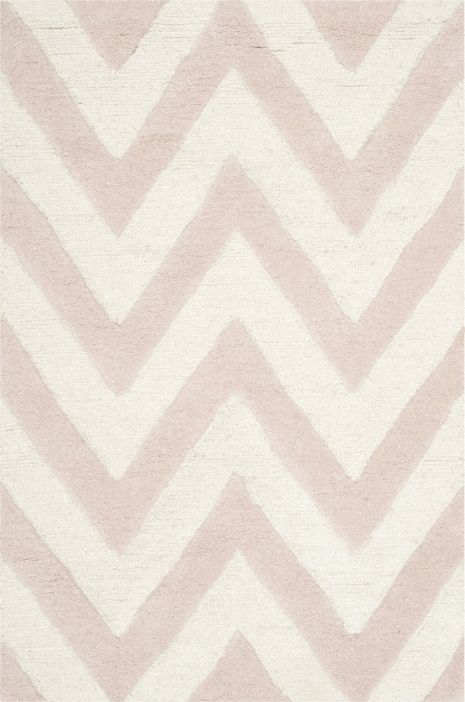 Safavieh Cambridge 139 Light Pink/Ivory Area Rug main image