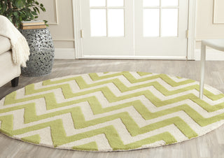 Safavieh Cambridge 139 Green/Ivory Area Rug Room Scene Feature