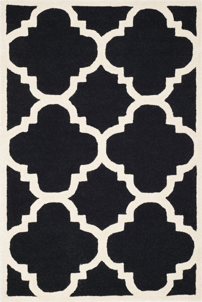 Safavieh Cambridge 140 Black/Ivory Area Rug main image