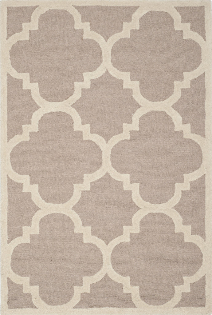 Safavieh Cambridge 140 Beige/Ivory Area Rug main image