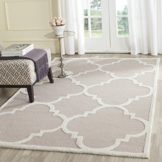 Safavieh Cambridge 140 Beige/Ivory Area Rug Room Scene Feature