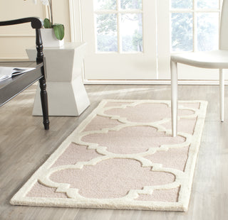 Safavieh Cambridge 140 Light Pink/Ivory Area Rug Room Scene Feature