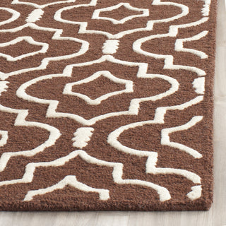 Safavieh Cambridge 141 Dark Brown/Ivory Area Rug Detail