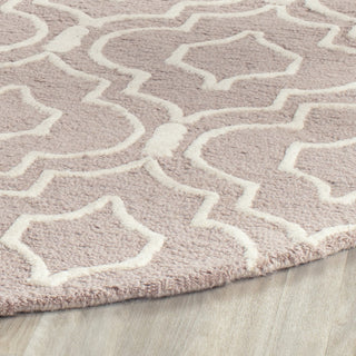 Safavieh Cambridge 141 Beige/Ivory Area Rug Detail