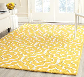 Safavieh Cambridge 141 Gold/Ivory Area Rug Room Scene Feature