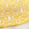 Safavieh Cambridge 141 Gold/Ivory Area Rug Detail