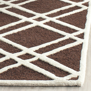 Safavieh Cambridge 142 Dark Brown/Ivory Area Rug Detail