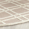 Safavieh Cambridge 142 Beige/Ivory Area Rug Detail
