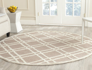 Safavieh Cambridge 142 Beige/Ivory Area Rug Room Scene