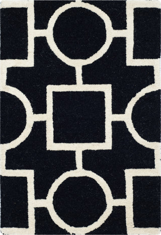 Safavieh Cambridge 143 Black/Ivory Area Rug 