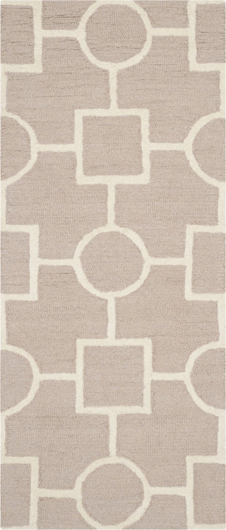 Safavieh Cambridge 143 Beige/Ivory Area Rug 