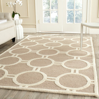 Safavieh Cambridge 145 Beige/Ivory Area Rug Room Scene Feature