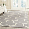 Safavieh Cambridge 146 Silver/Ivory Area Rug Room Scene Feature