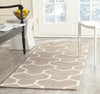 Safavieh Cambridge 146 Beige/Ivory Area Rug Room Scene
