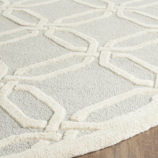 Safavieh Cambridge 311 Light Grey/Ivory Area Rug Detail