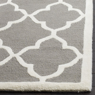 Safavieh Cambridge 312 Dark Grey/Ivory Area Rug Detail