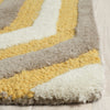 Safavieh Cambridge 351 Gold/Grey Area Rug Detail