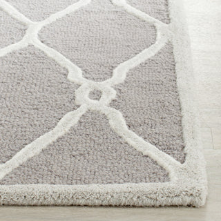 Safavieh Cambridge 352 Dark Grey/Ivory Area Rug Detail