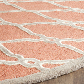 Safavieh Cambridge 352 Coral/Ivory Area Rug Detail