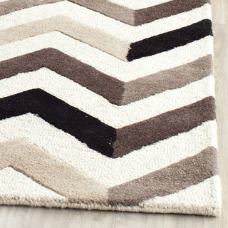 Safavieh Cambridge 580 Ivory/Black Area Rug Detail