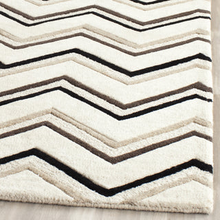 Safavieh Cambridge 581 Ivory/Black Area Rug Detail