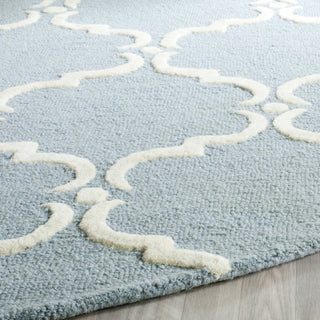 Safavieh Cambridge 703 Blue/Ivory Area Rug Detail