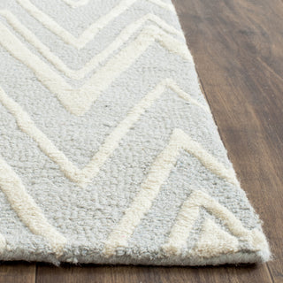 Safavieh Cambridge 711 Grey/Ivory Area Rug Detail