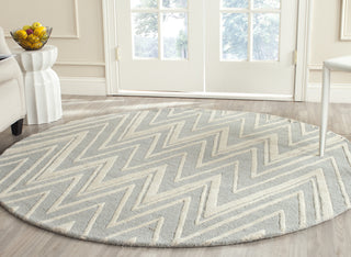 Safavieh Cambridge 711 Grey/Ivory Area Rug Room Scene