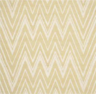 Safavieh Cambridge 711 Light Gold/Ivory Area Rug Square