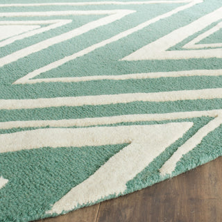 Safavieh Cambridge 711 Teal/Ivory Area Rug Detail