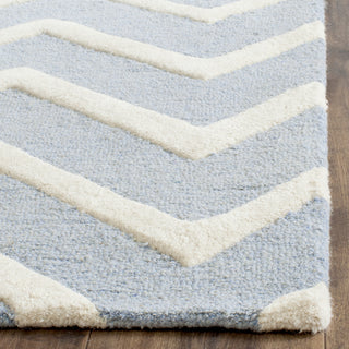 Safavieh Cambridge 714 Blue/Ivory Area Rug Detail