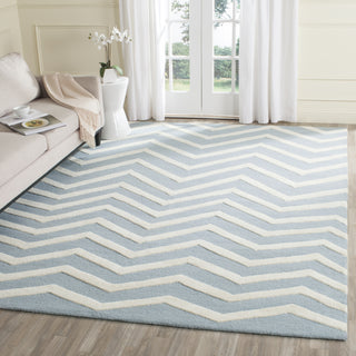 Safavieh Cambridge 714 Blue/Ivory Area Rug Room Scene