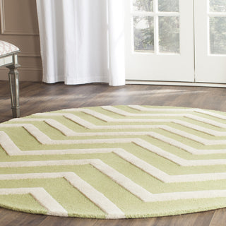 Safavieh Cambridge 714 Green/Ivory Area Rug Room Scene Feature