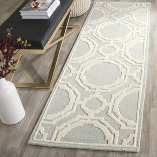 Safavieh Cambridge Cambrdge 721 Grey/Ivory Area Rug Room Scene