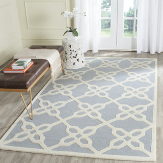 Safavieh Cambridge 722 Blue/Ivory Area Rug Room Scene Feature